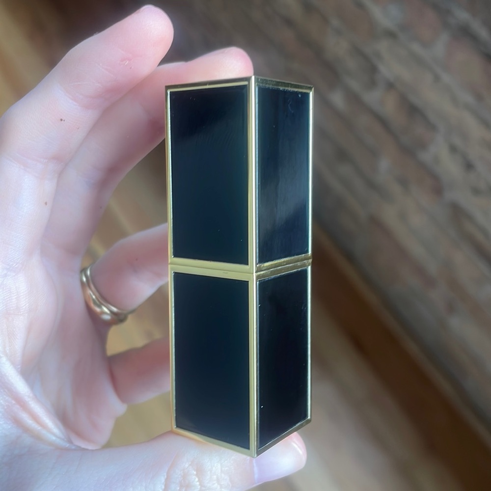 NEW Tom Ford Matte Lipstick in Ruby Rush 07 (used twice, no box)